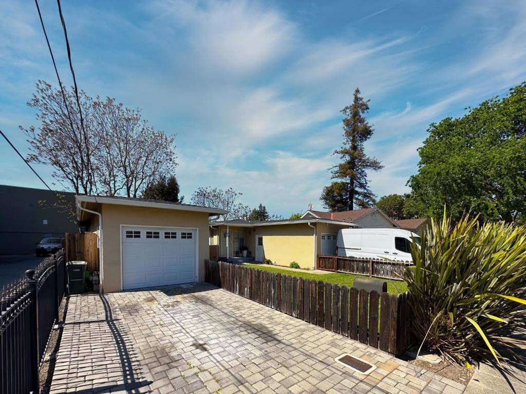 Redwood City, CA 94063,31 Berkshire AVE