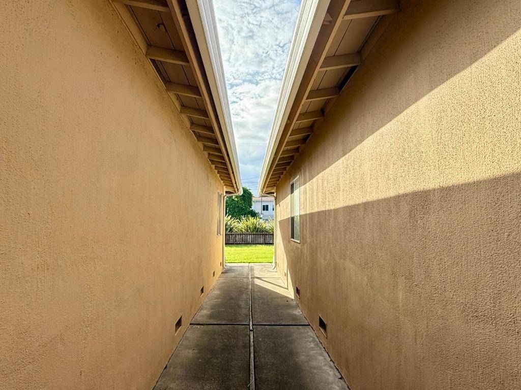 Redwood City, CA 94063,31 Berkshire AVE