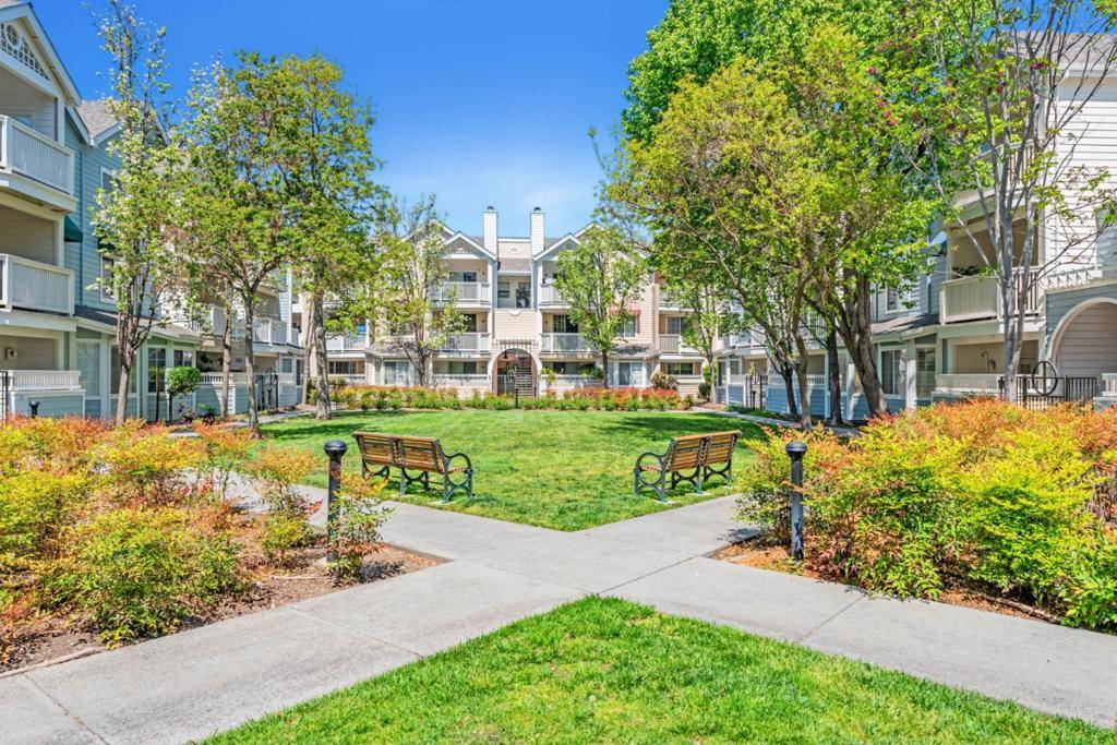 Sunnyvale, CA 94085,601 Arcadia TER #103