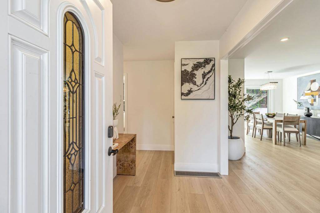 San Mateo, CA 94403,3593 Fernwood ST