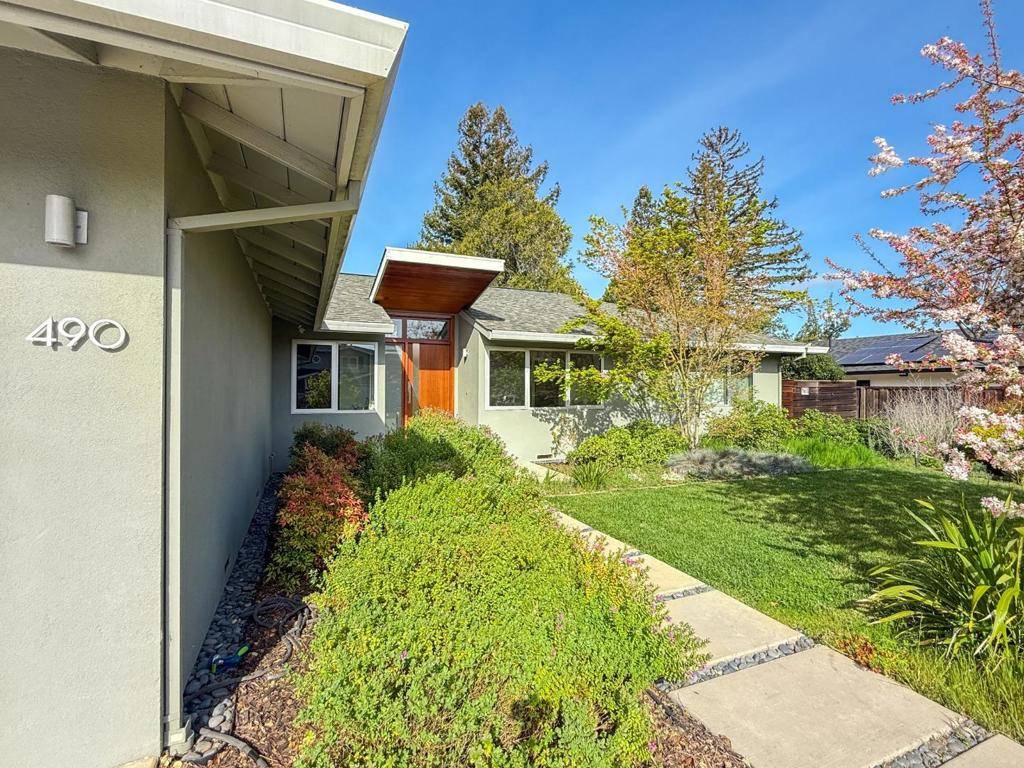 Los Altos, CA 94022,490 Patrick WAY