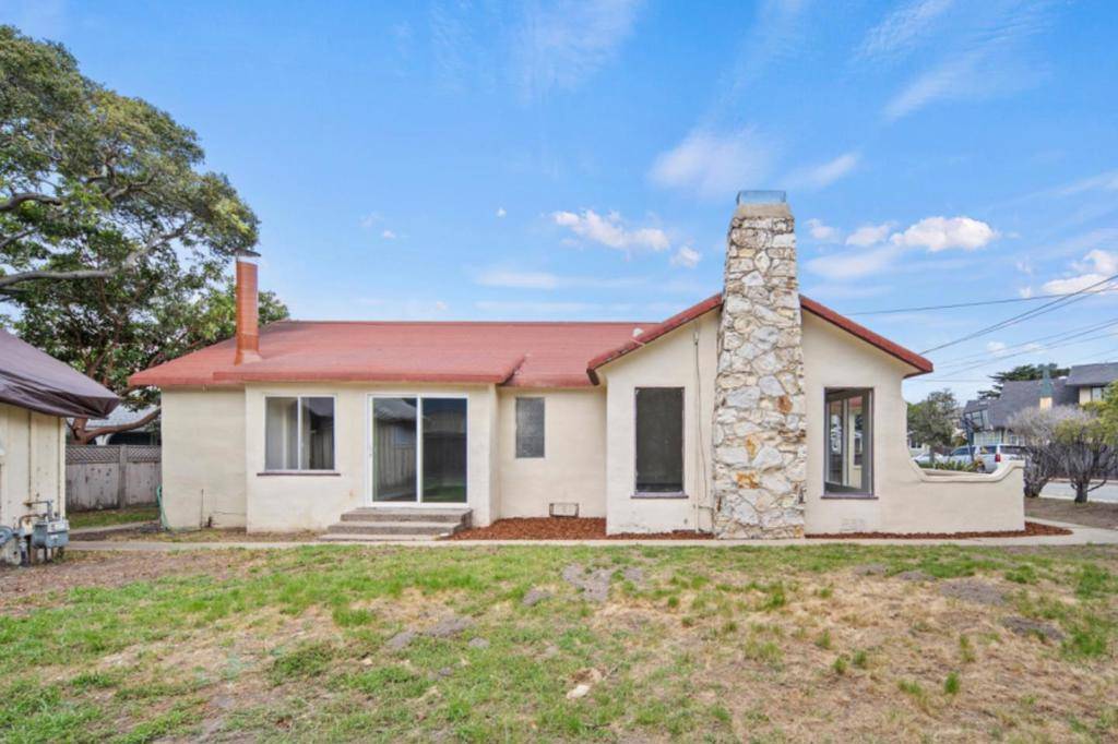 Pacific Grove, CA 93950,508 4th ST