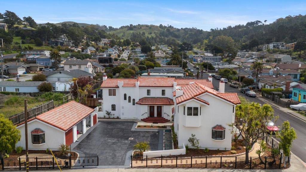 Pacifica, CA 94044,225 Moana PL
