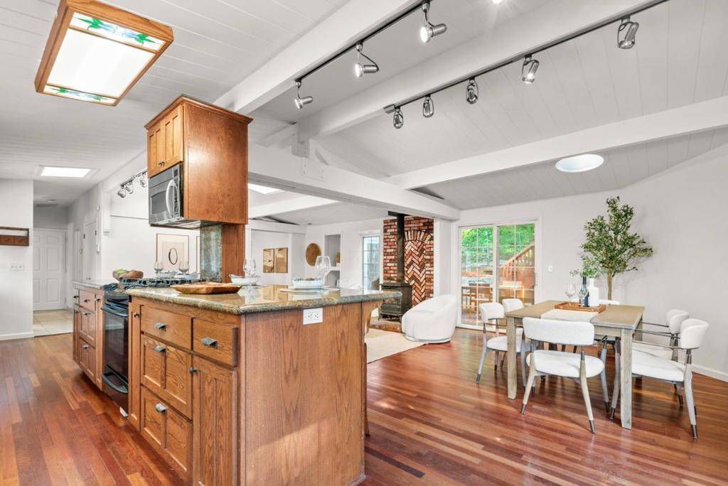 Boulder Creek, CA 95006,107 Maywood DR
