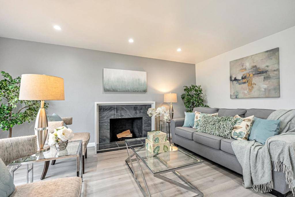 Fremont, CA 94538,39344 Logan DR