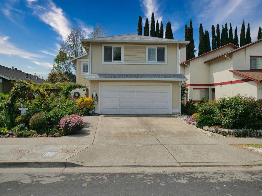 Pleasanton, CA 94588,2248 Oakland AVE