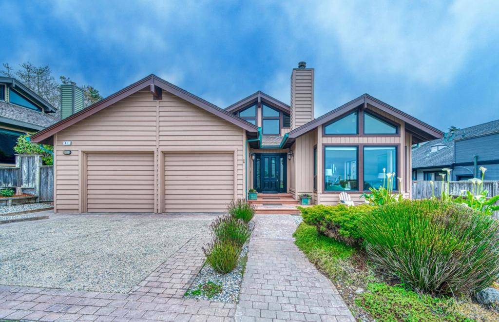 Moss Beach, CA 94038,41 Julianna AVE