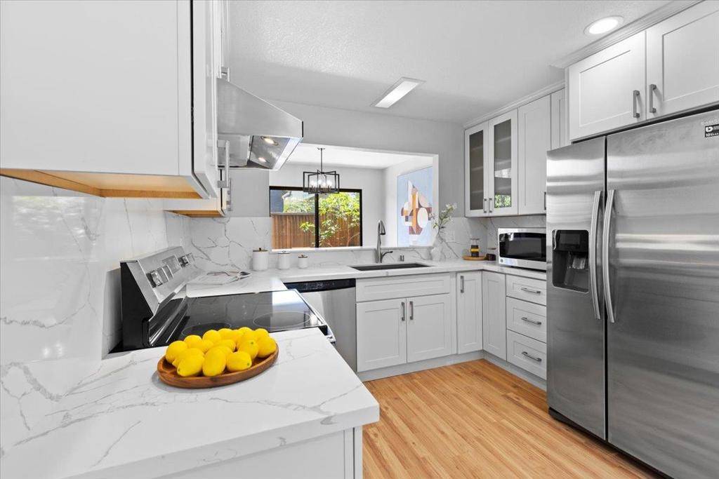 1694 Nighthawk TER Sunnyvale, CA 94087