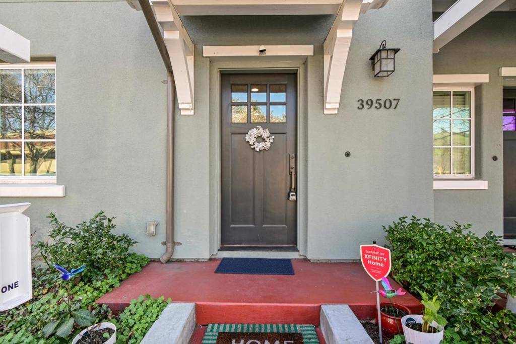 Fremont, CA 94539,39507 Stevenson PL