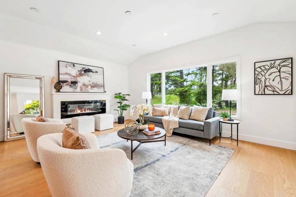 San Francisco, CA 94122,2601 Lincoln WAY