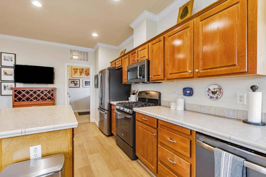 1111 Morse AVE Sunnyvale, CA 94089