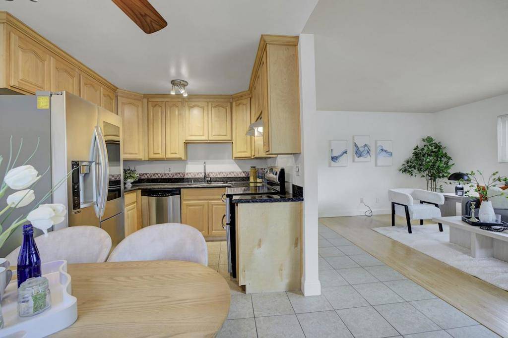 Campbell, CA 95008,547 Valley Forge WAY #1