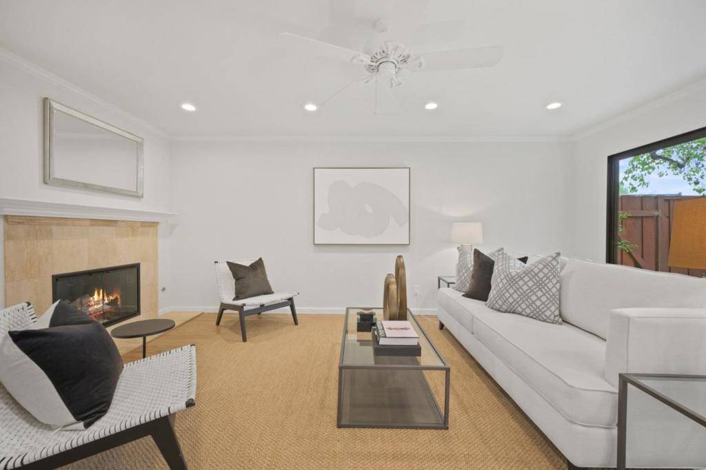 Sunnyvale, CA 94087,446 Hogarth TER