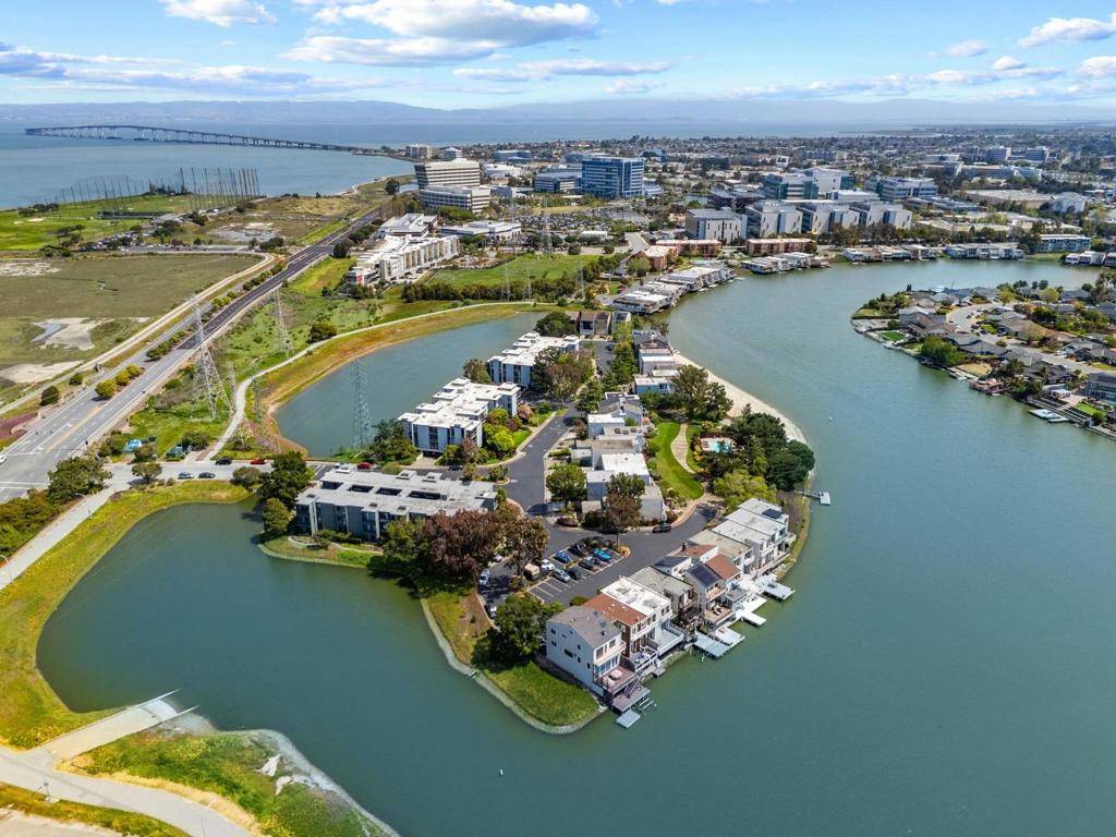 San Mateo, CA 94404,651 Port DR #205