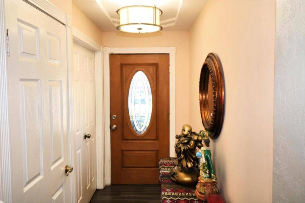 Fremont, CA 94536,4571 Alameda DR