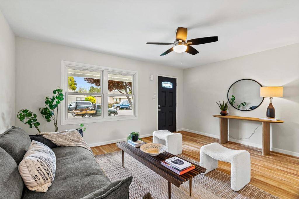 Sunnyvale, CA 94085,349 N Murphy AVE