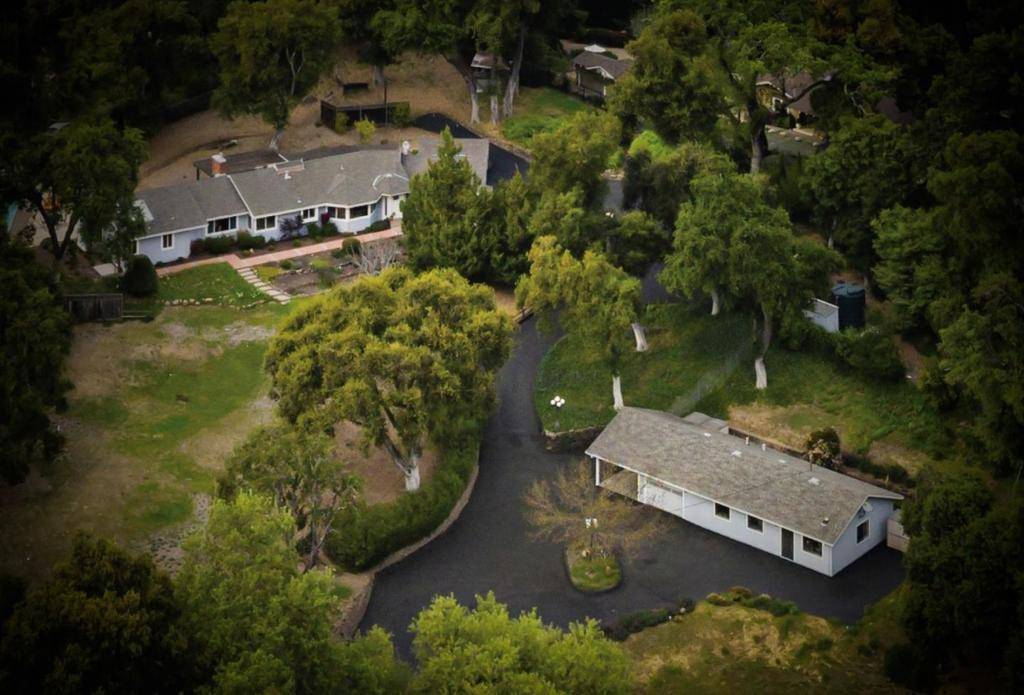 Los Gatos, CA 95033,18301 Idylwild RD