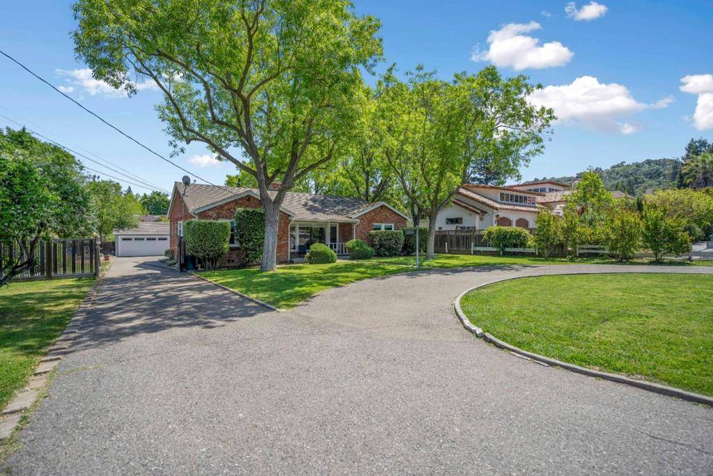 Los Gatos, CA 95032,15910 Union AVE