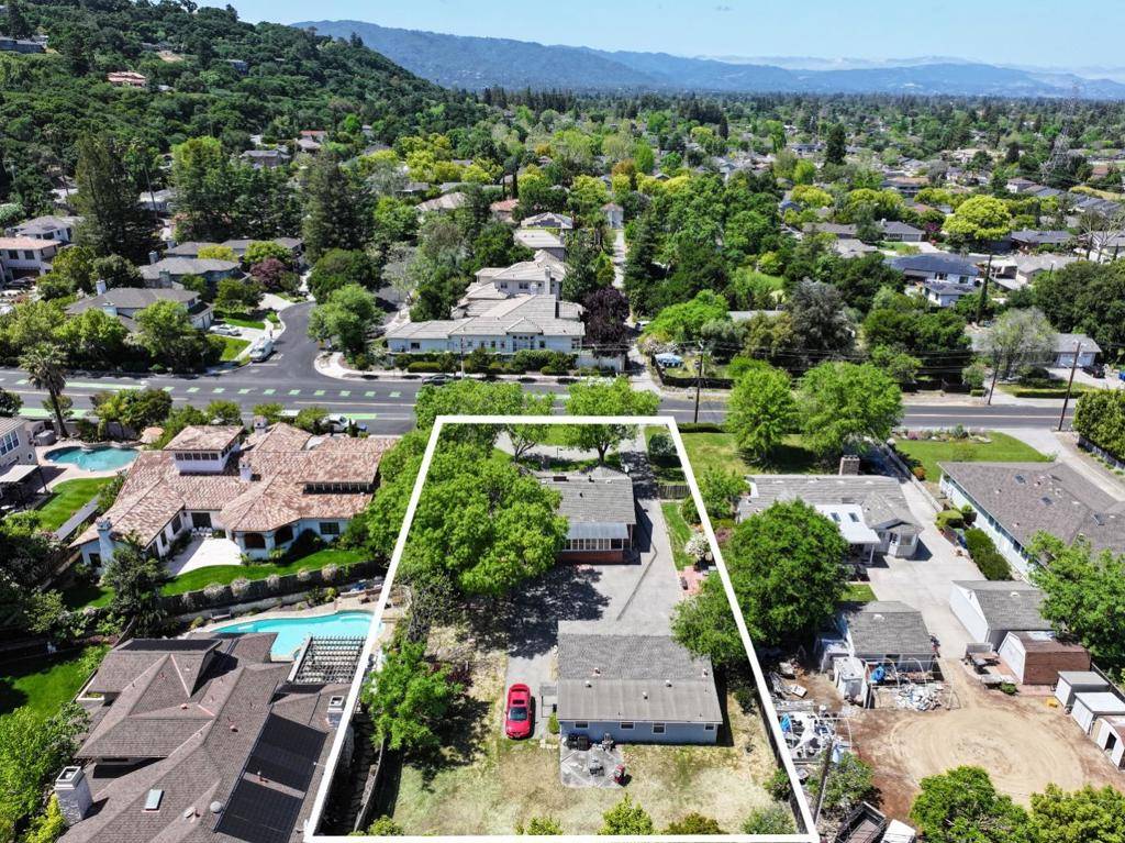 Los Gatos, CA 95032,15910 Union AVE