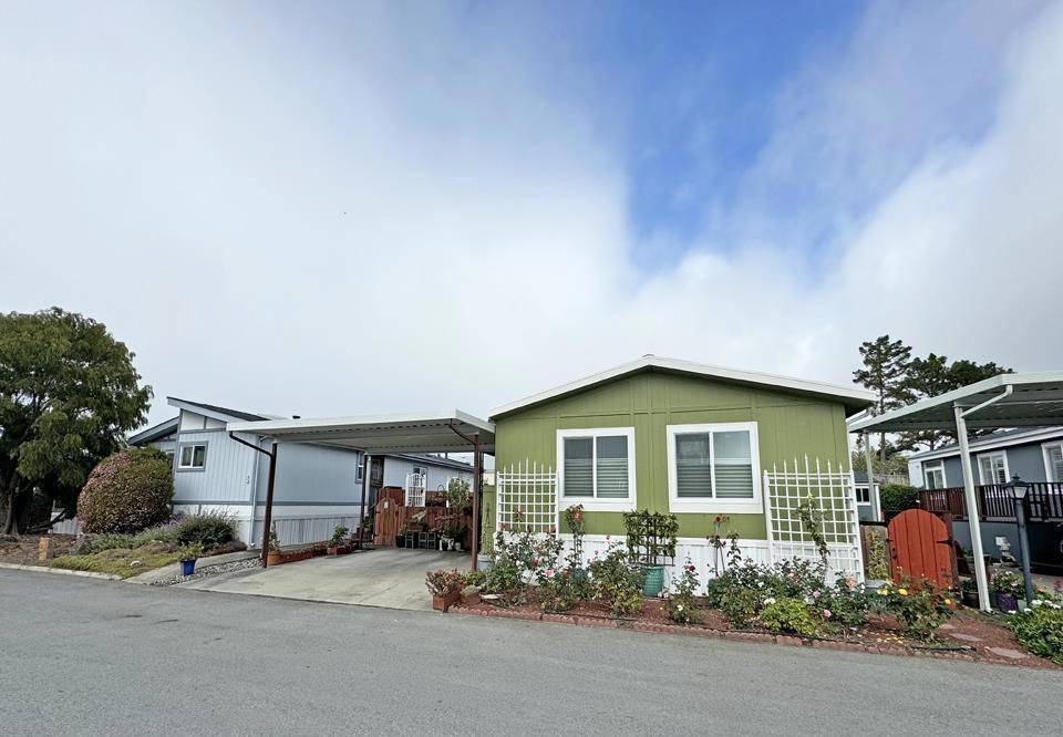 Half Moon Bay, CA 94019,3 El Paseo