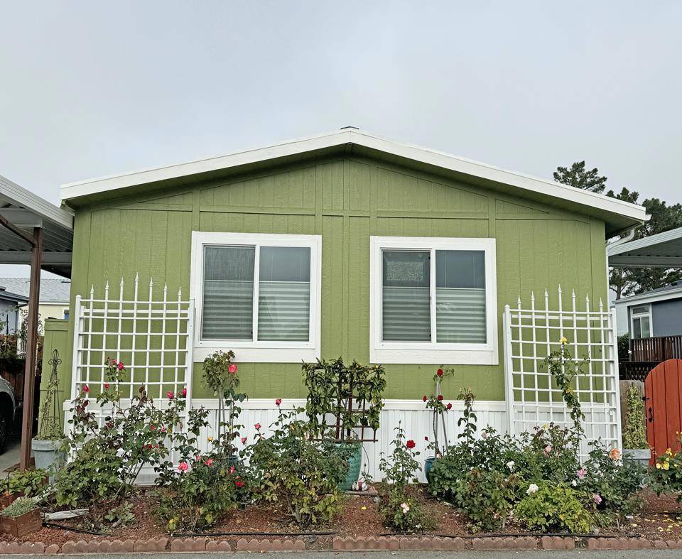 Half Moon Bay, CA 94019,3 El Paseo