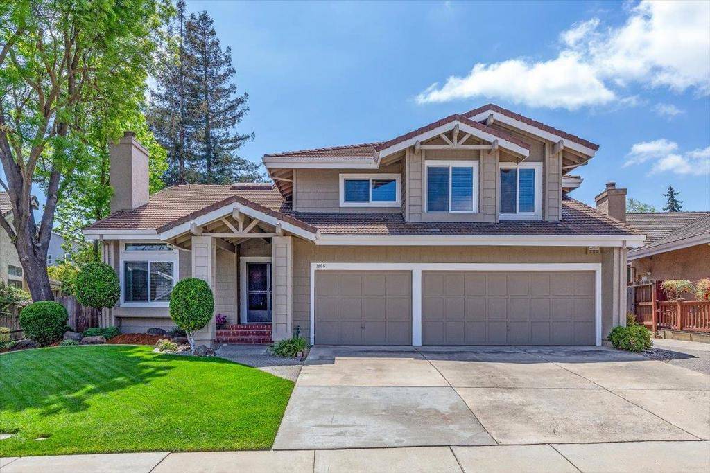 San Jose, CA 95120,1608 Pam LN