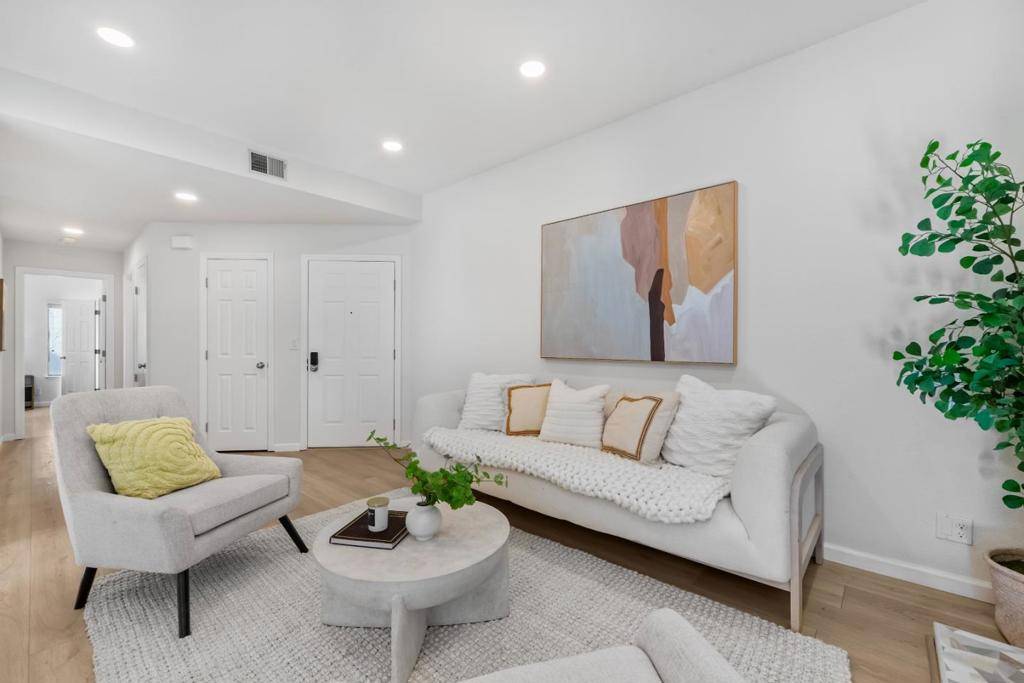 Santa Clara, CA 95051,1909 Magdalena CIR #74