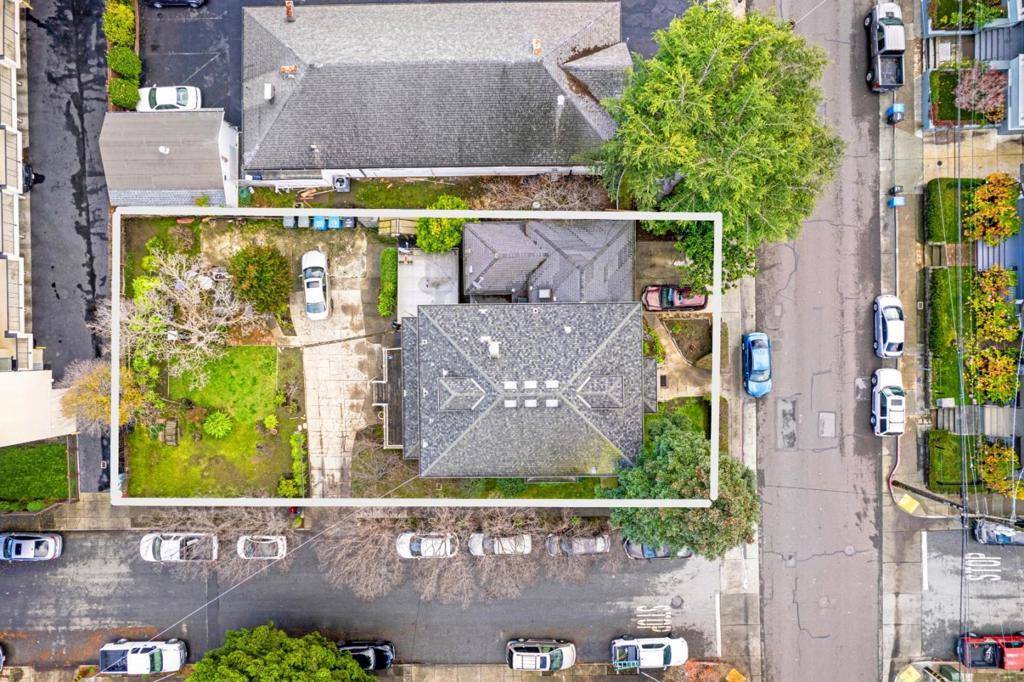 San Mateo, CA 94401,126 N Ellsworth AVE