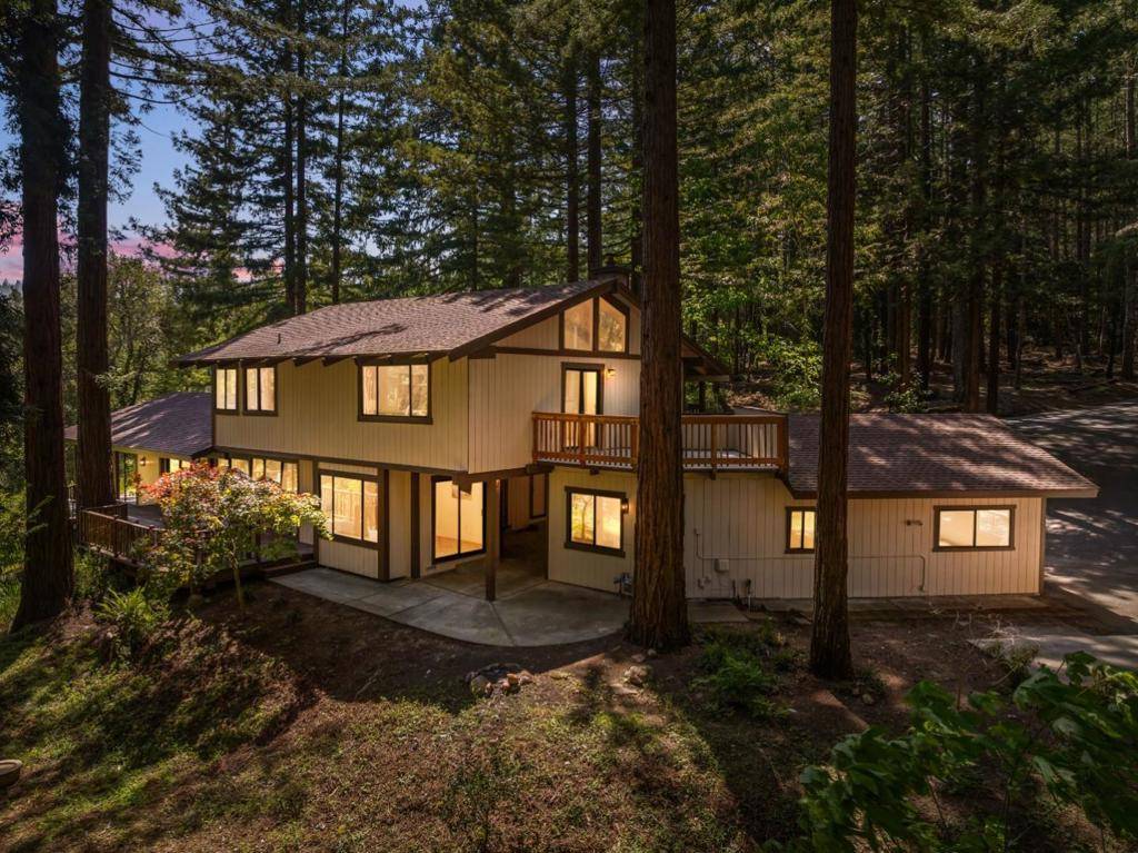 Felton, CA 95018,1233 Hillcrest DR