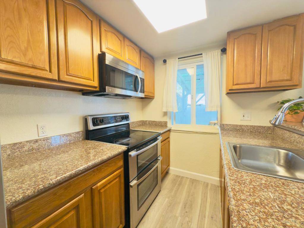 Hayward, CA 94544,631 Foster CT #3
