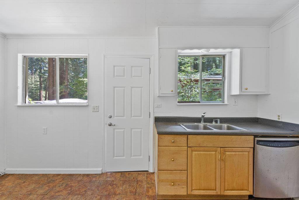 Boulder Creek, CA 95006,361 Acorn DR