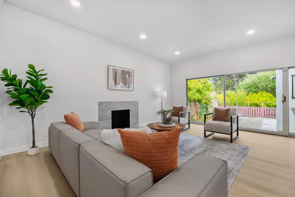 South San Francisco, CA 94080,127 Arroyo DR