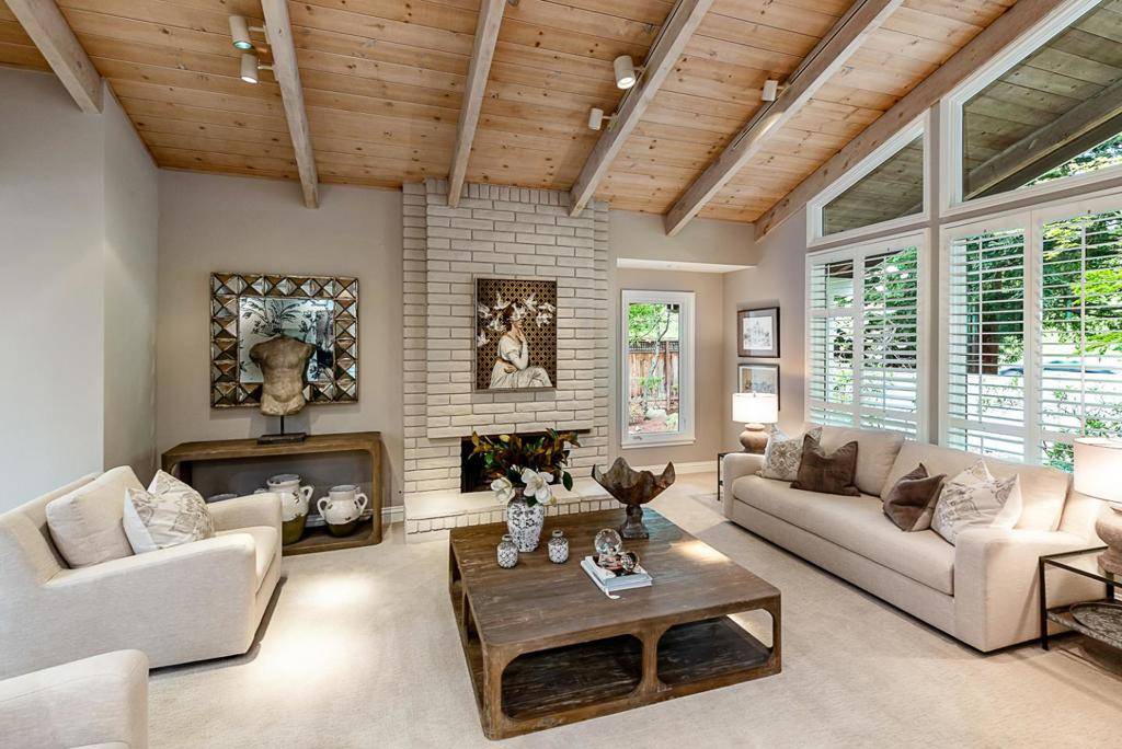 Los Altos, CA 94024,24139 Summerhill AVE