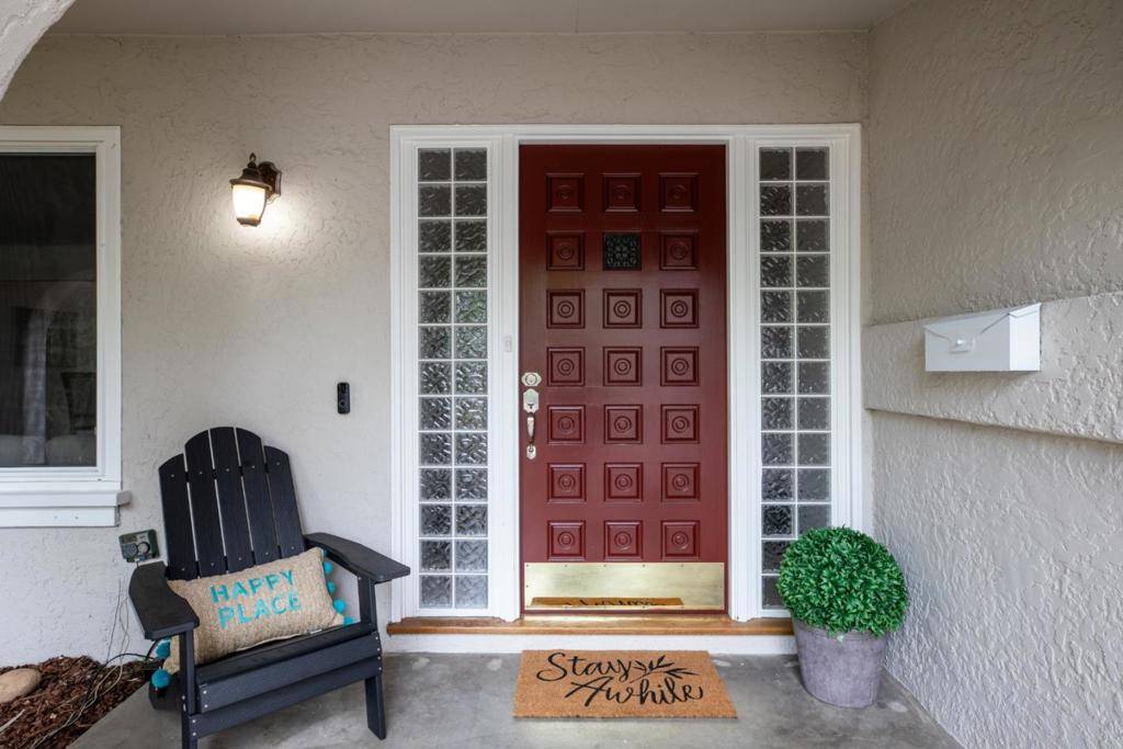 Los Gatos, CA 95032,200 Westchester DR
