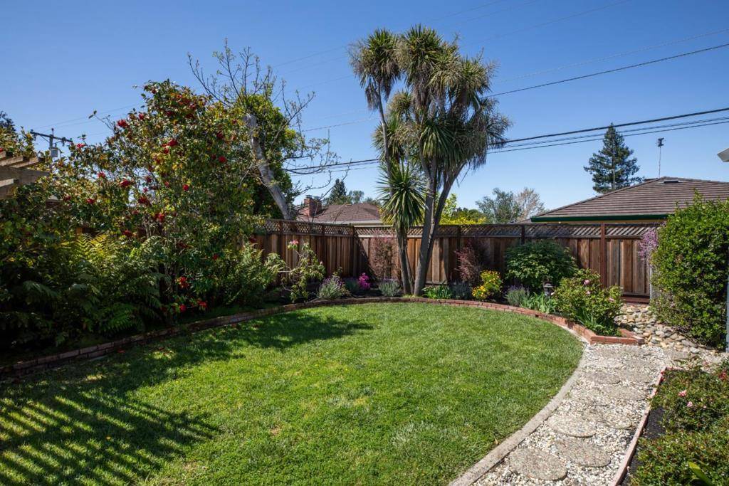 Mountain View, CA 94040,3376 Lubich DR
