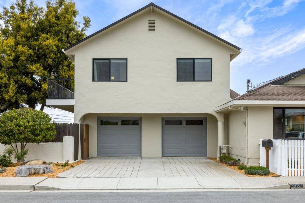 Monterey, CA 93940,303 Del Robles AVE