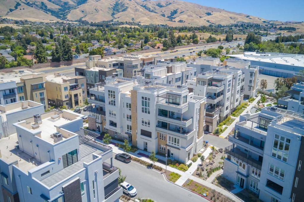 Fremont, CA 94539,1748 Kilowatt WAY #302