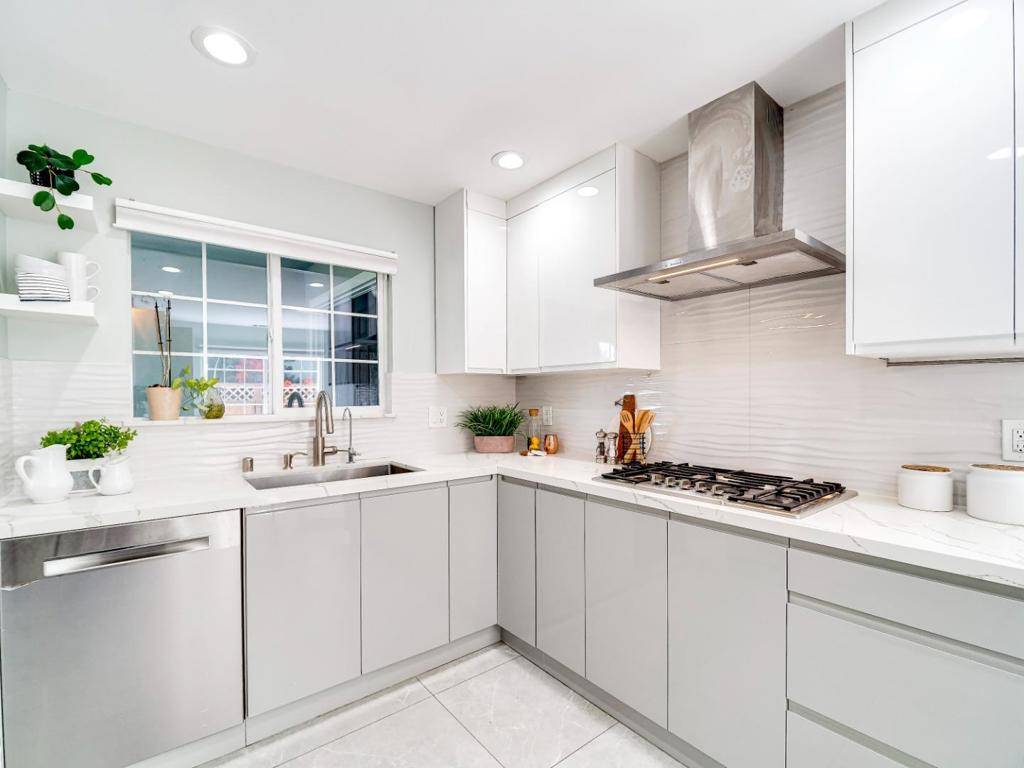 San Jose, CA 95129,1067 Beaumont DR