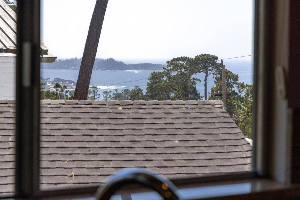 Carmel, CA 93923,24735 Dolores ST