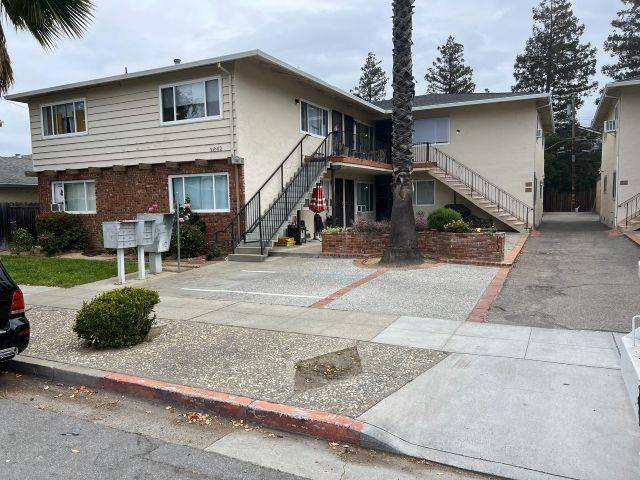 Campbell, CA 95008,2842 Joseph AVE