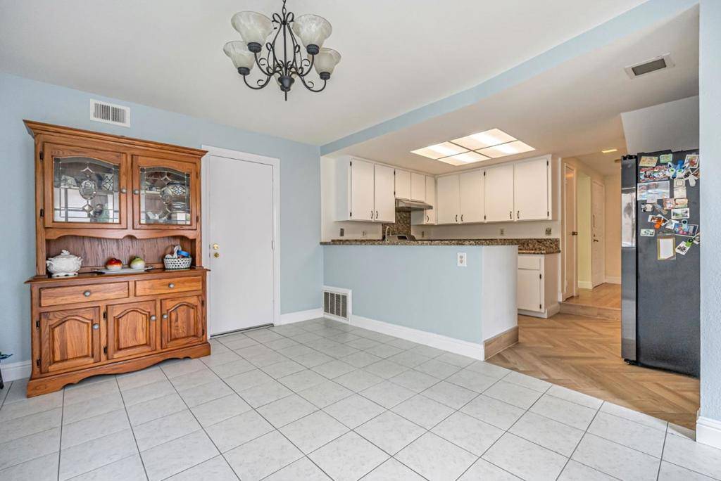 Hayward, CA 94544,29865 Baltic CT