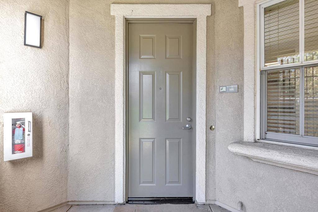 Union City, CA 94587,35511 Monterra TER #101