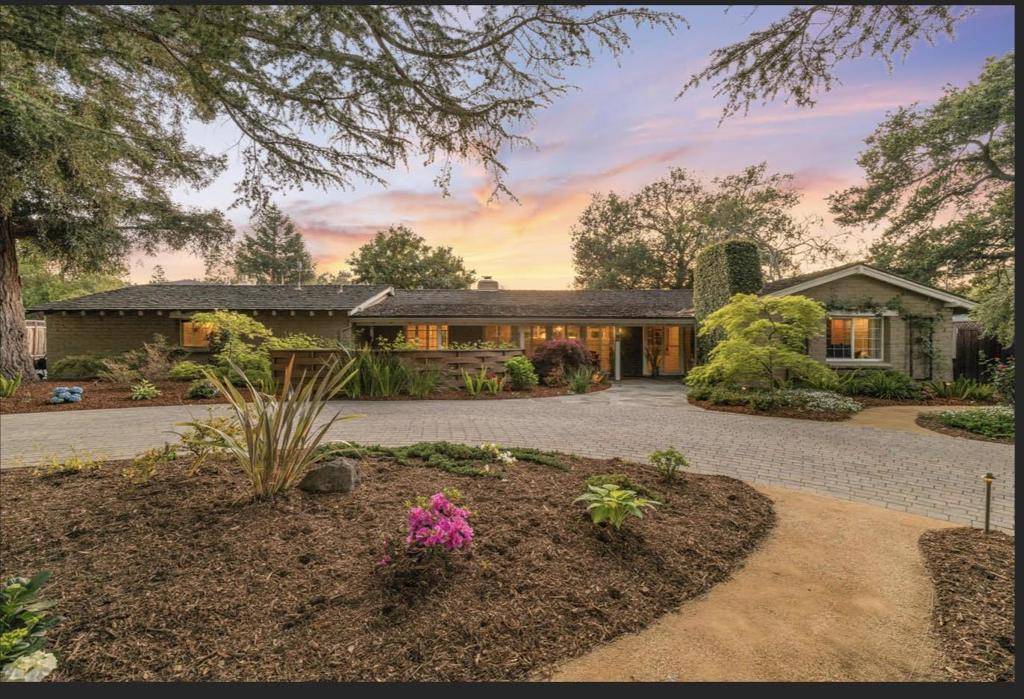 Los Altos, CA 94022,690 Torwood LN