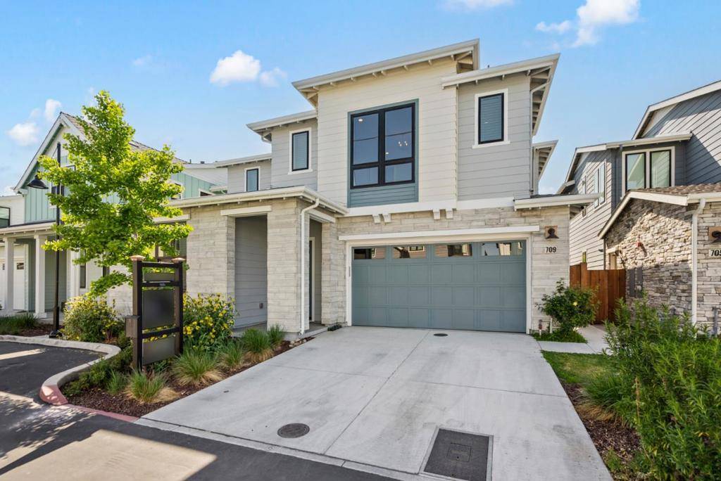 Sunnyvale, CA 94086,709 Valonia Oak TER