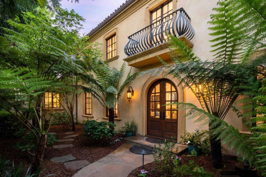 Palo Alto, CA 94301,1932 Emerson ST
