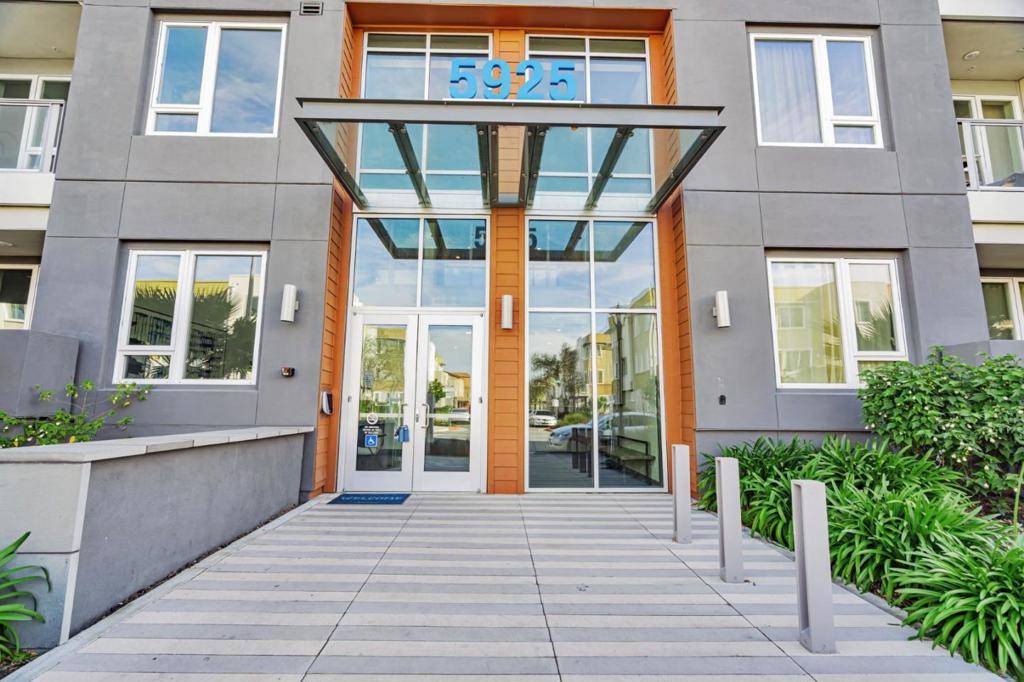 San Jose, CA 95123,5925 Charlotte DR #418