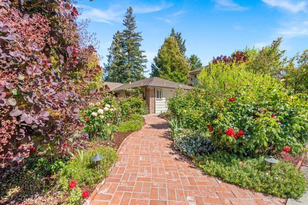 Palo Alto, CA 94306,683 Georgia AVE