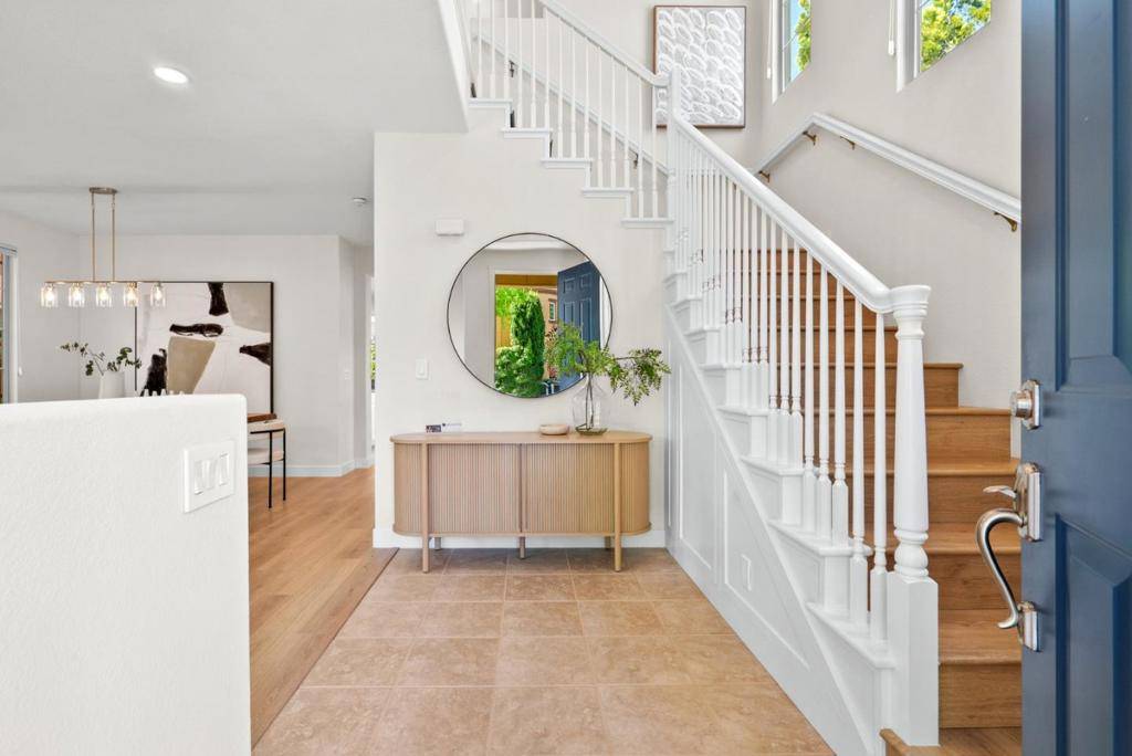 Santa Clara, CA 95054,4330 Rivermark Pkwy