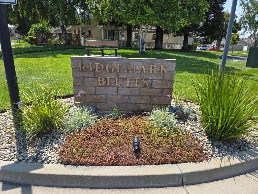 Hollister, CA 95023,745 Helen DR