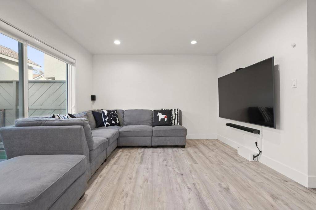 San Jose, CA 95136,263 Truckee LN